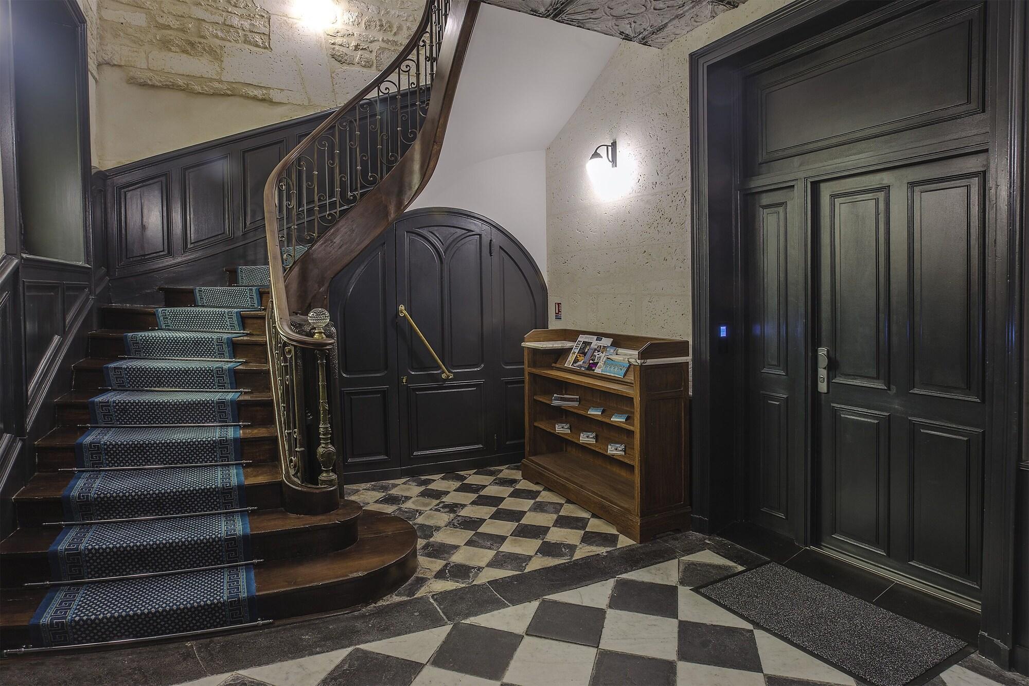 Vista Lobby Appart Hôtel - Angoulême - Hyper Centre - VILLA CÔTÉ PLATEAU