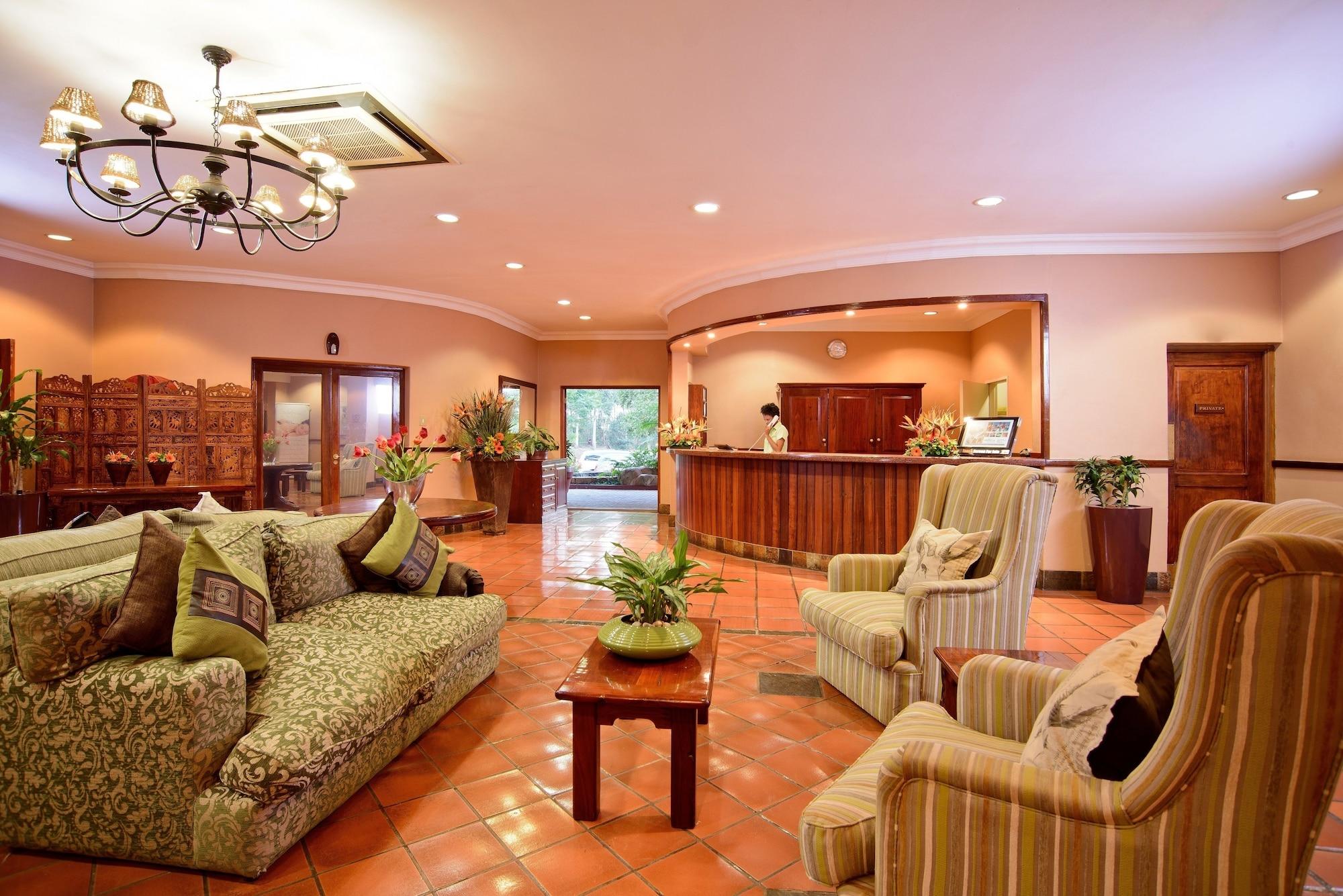 Vista Lobby Greenway Woods Resort