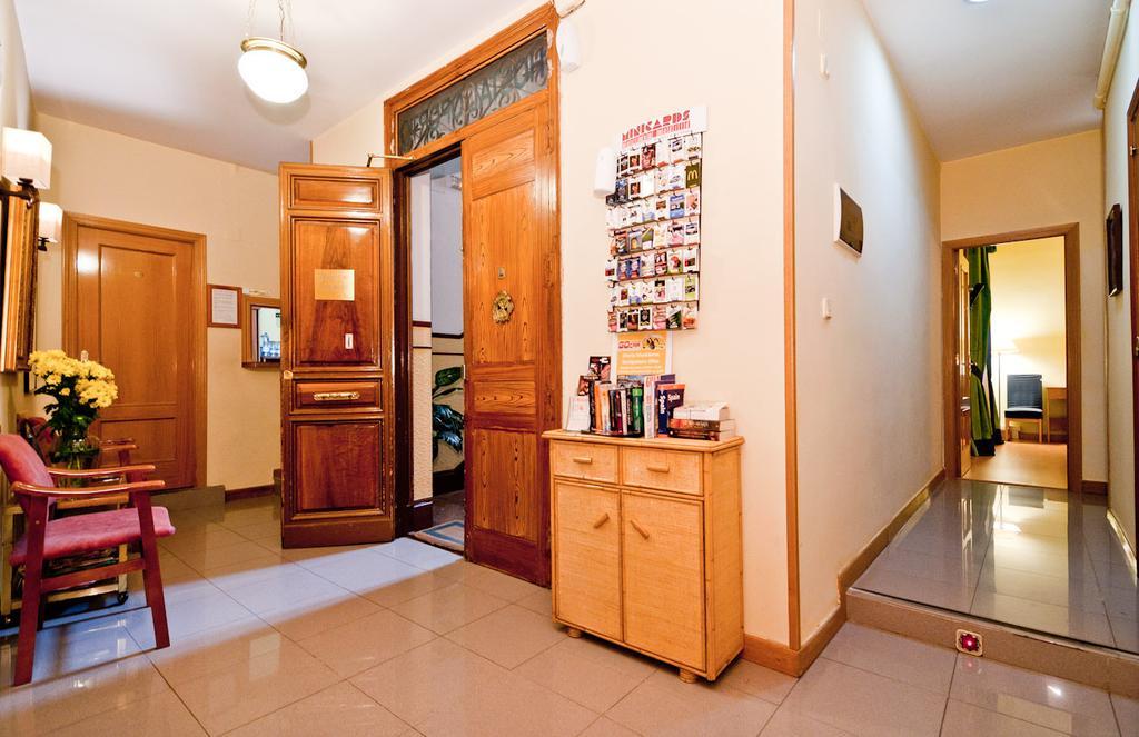 Comodidades del Alojamiento Hostal Oporto