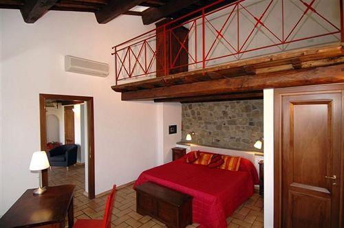 Habitación Residenza D'Epoca Pietra di Ponente