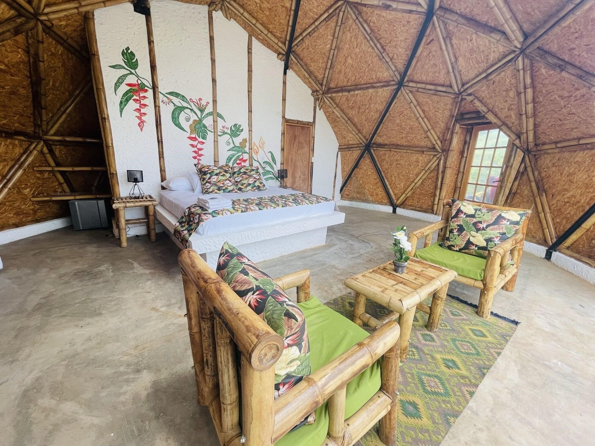 Habitación Ecofuratena Glamping
