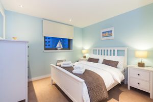 Alquiler Vacacional - Modern Two Bedroom Apartment