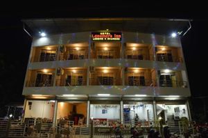 Alojamiento - Hotel Landmark Inn