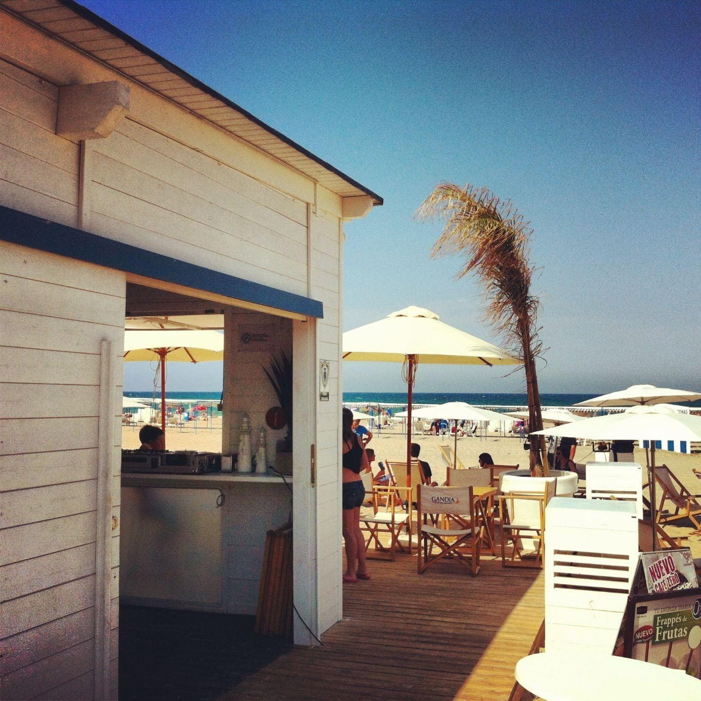 Bar/Salón Hugo Beach Hotel