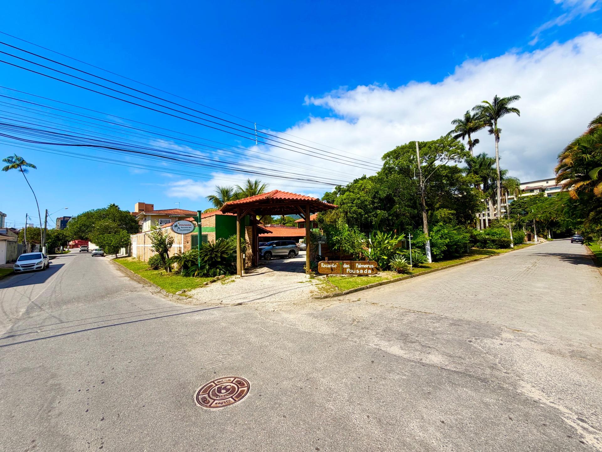 Vista Exterior Pousada Recanto das Palmeiras Itagua - Ubatuba