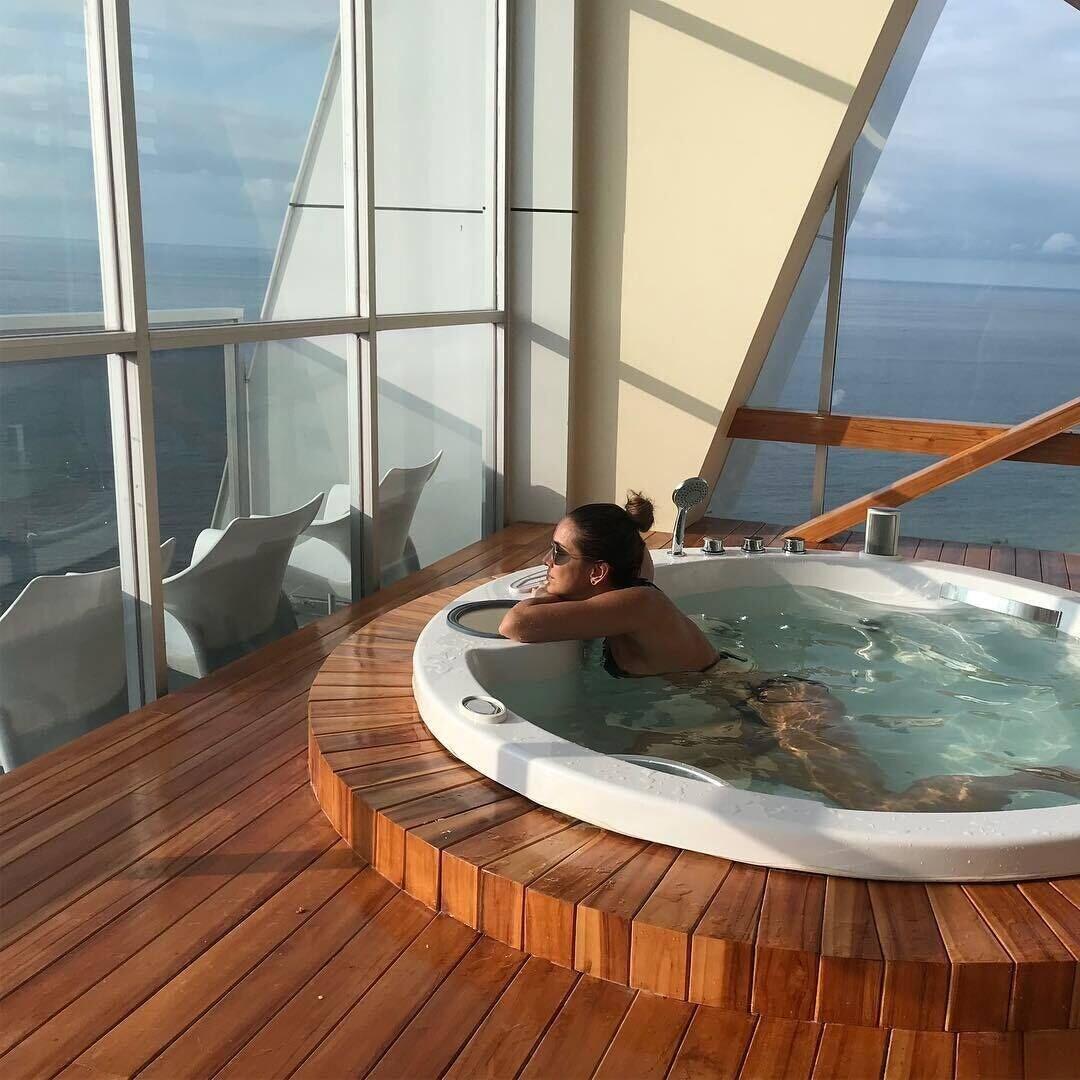Spa Wyndham Manta Sail Plaza Hotel & Convention Center