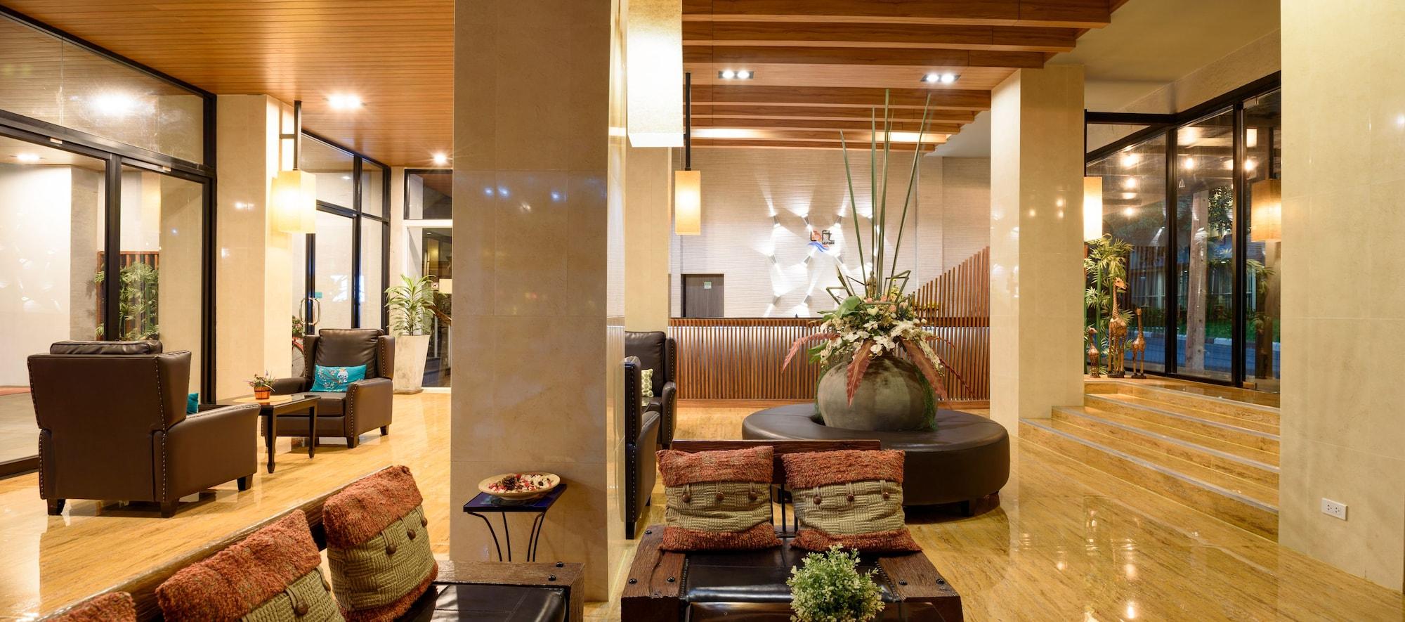 Vista Lobby The Loft Seaside Sriracha