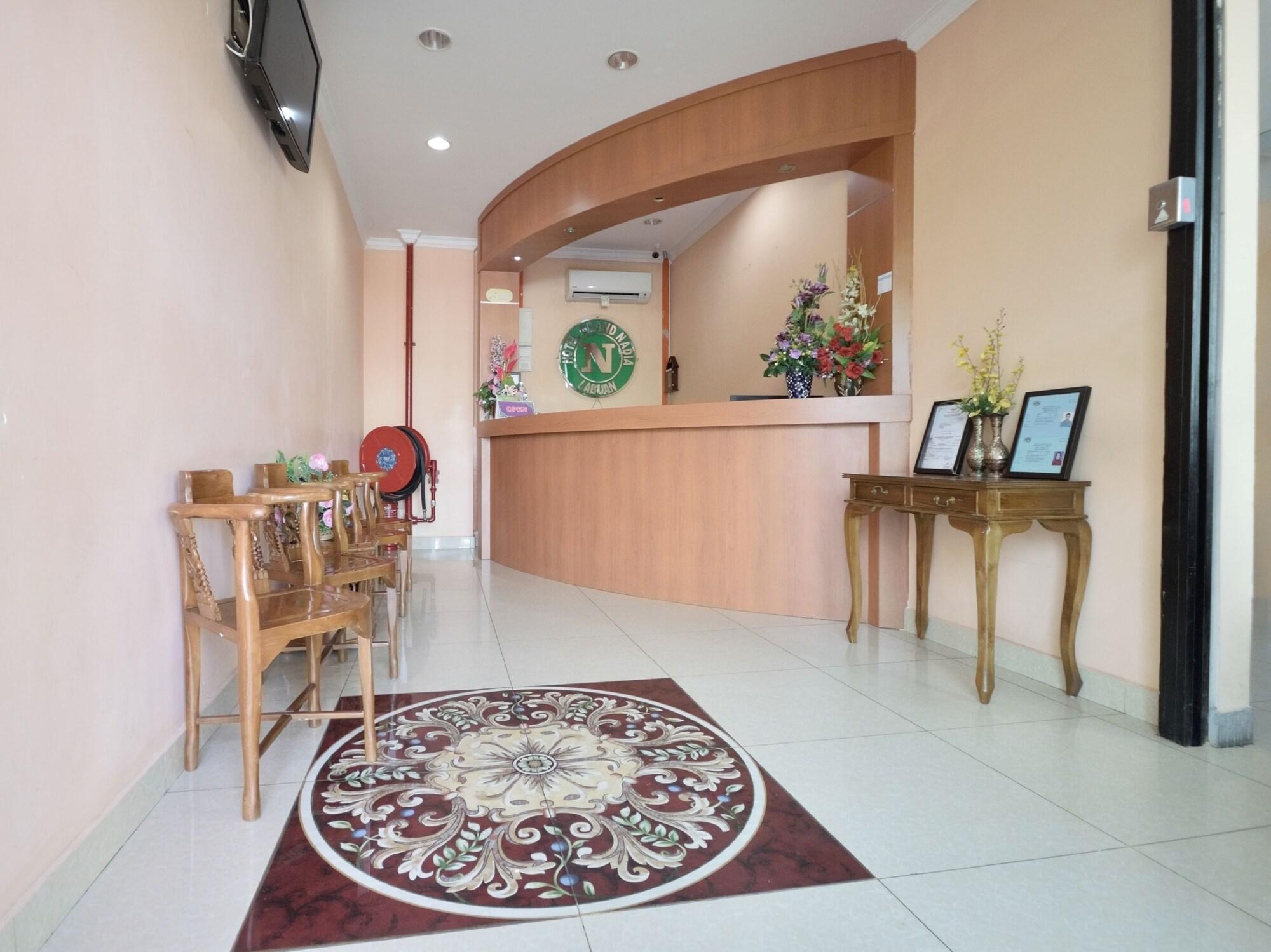 Vista Lobby OYO 892 Hotel Grand Nadia