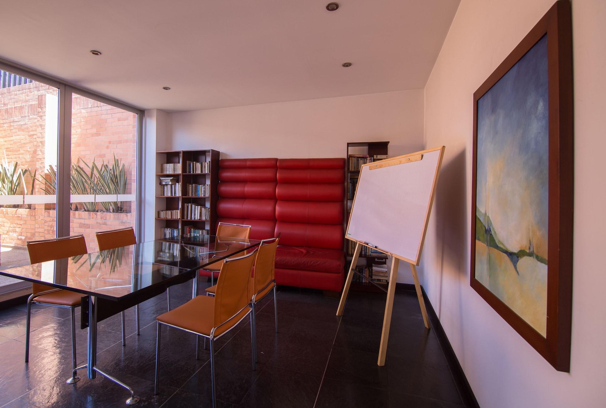 Sala de Reuniones Casa 95