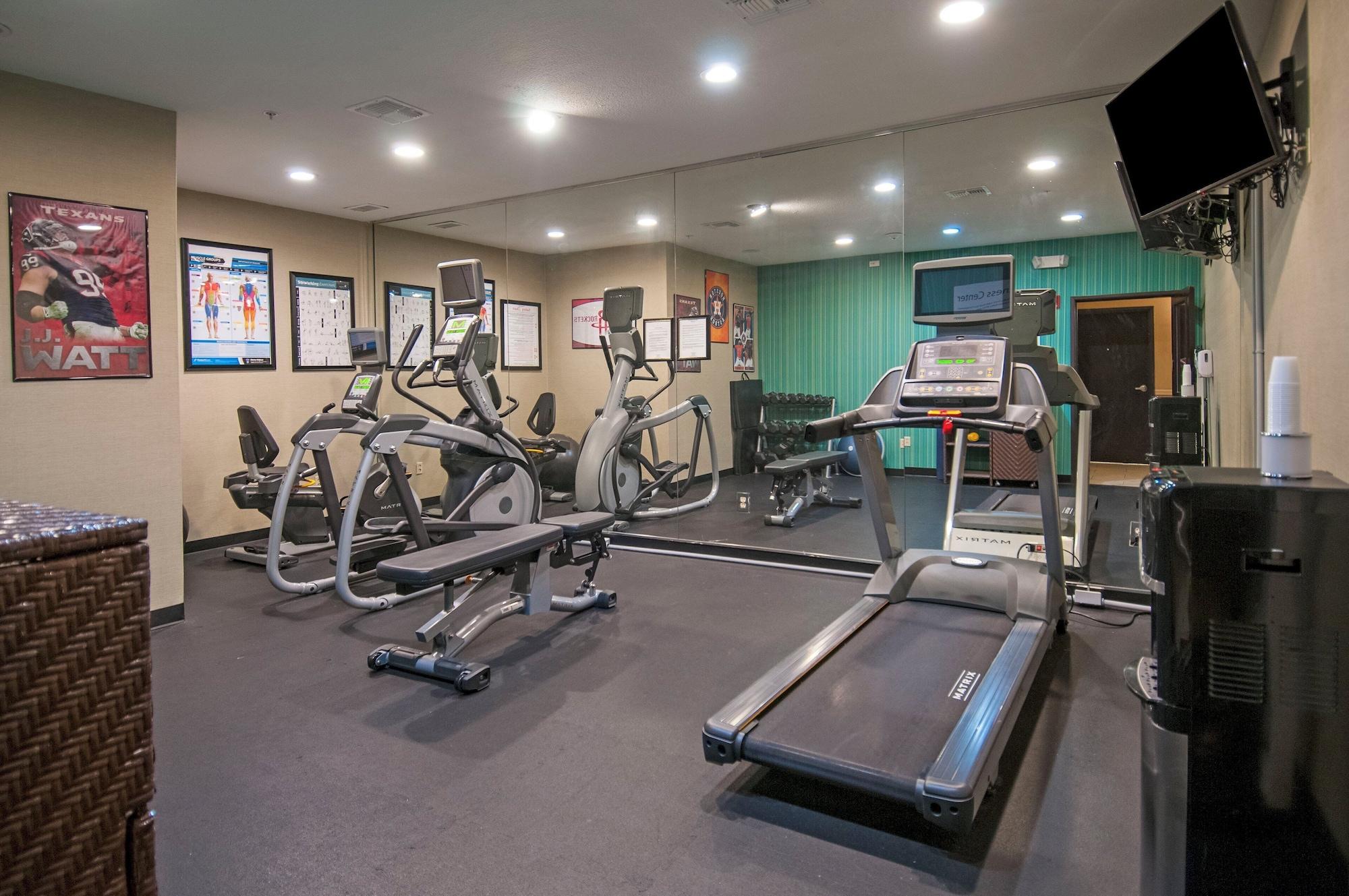 Gimnasio Holiday Inn Express & Suites Houston North Intercontinental by IHG