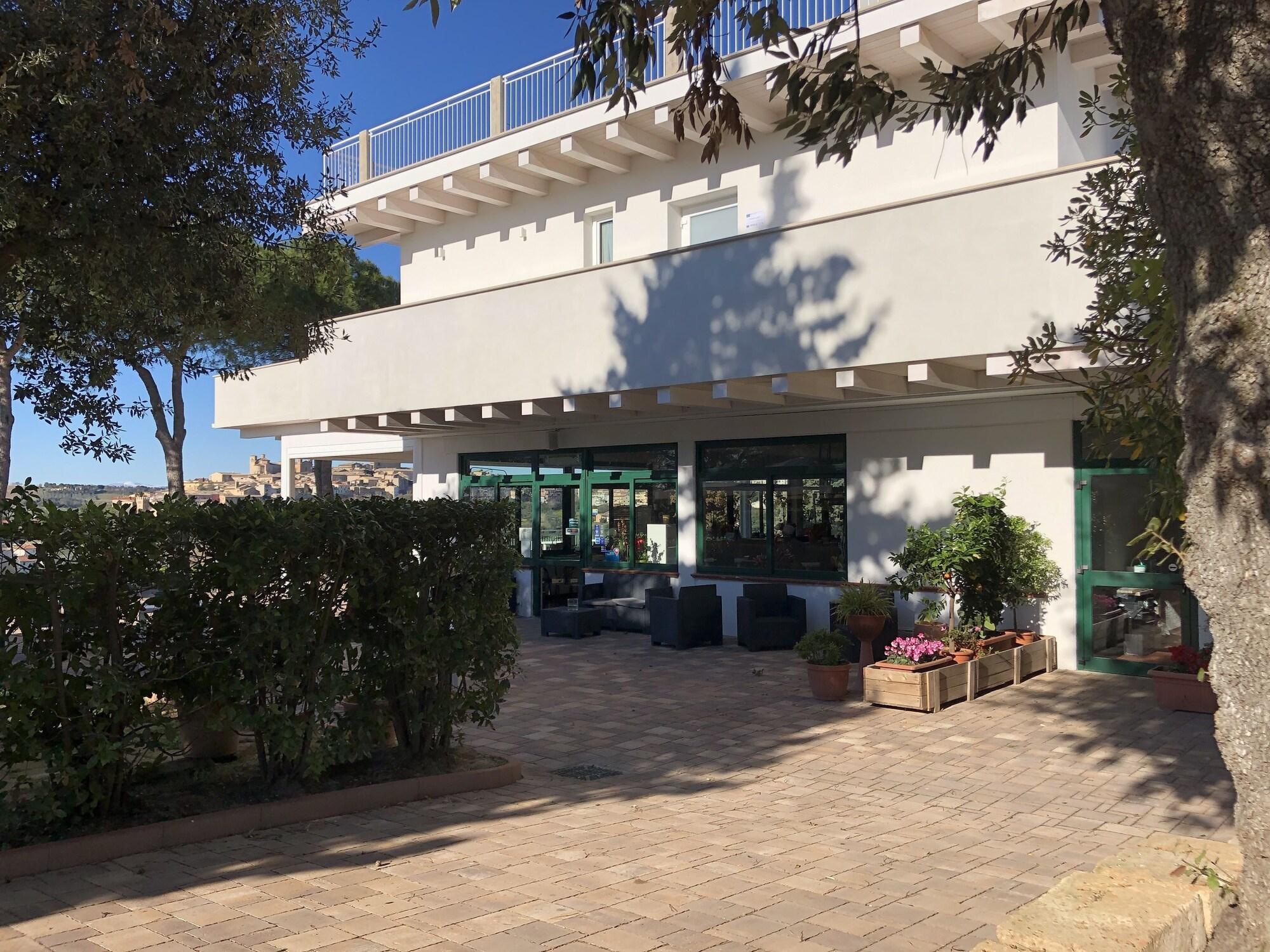 Vista Exterior Casablanca Hotel