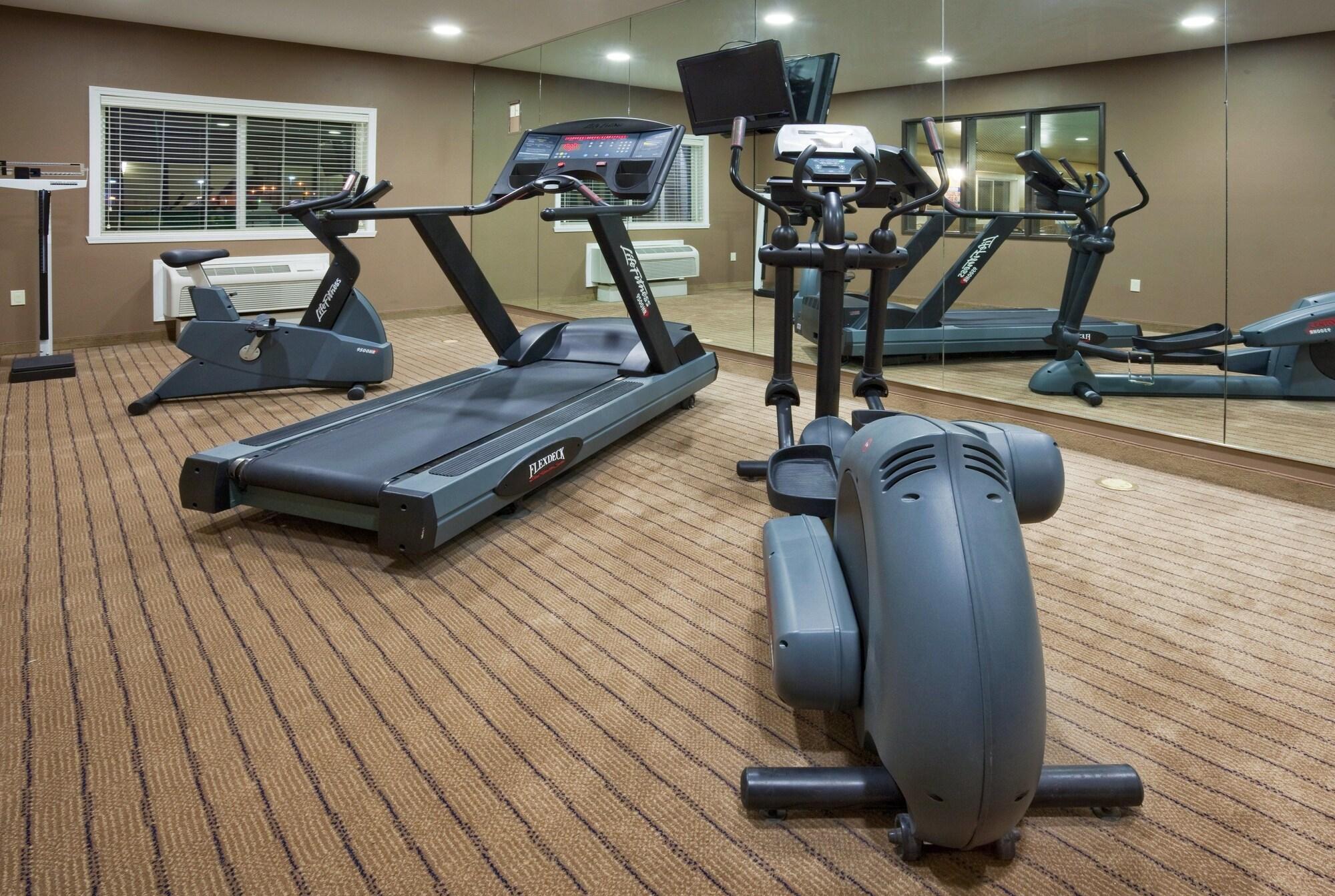 Gimnasio Holiday Inn Express Devils Lake by IHG