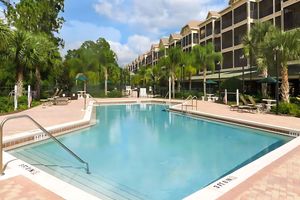 Alquiler Vacacional - Spacious Pet-friendly Condo- 6 Mins From Disney