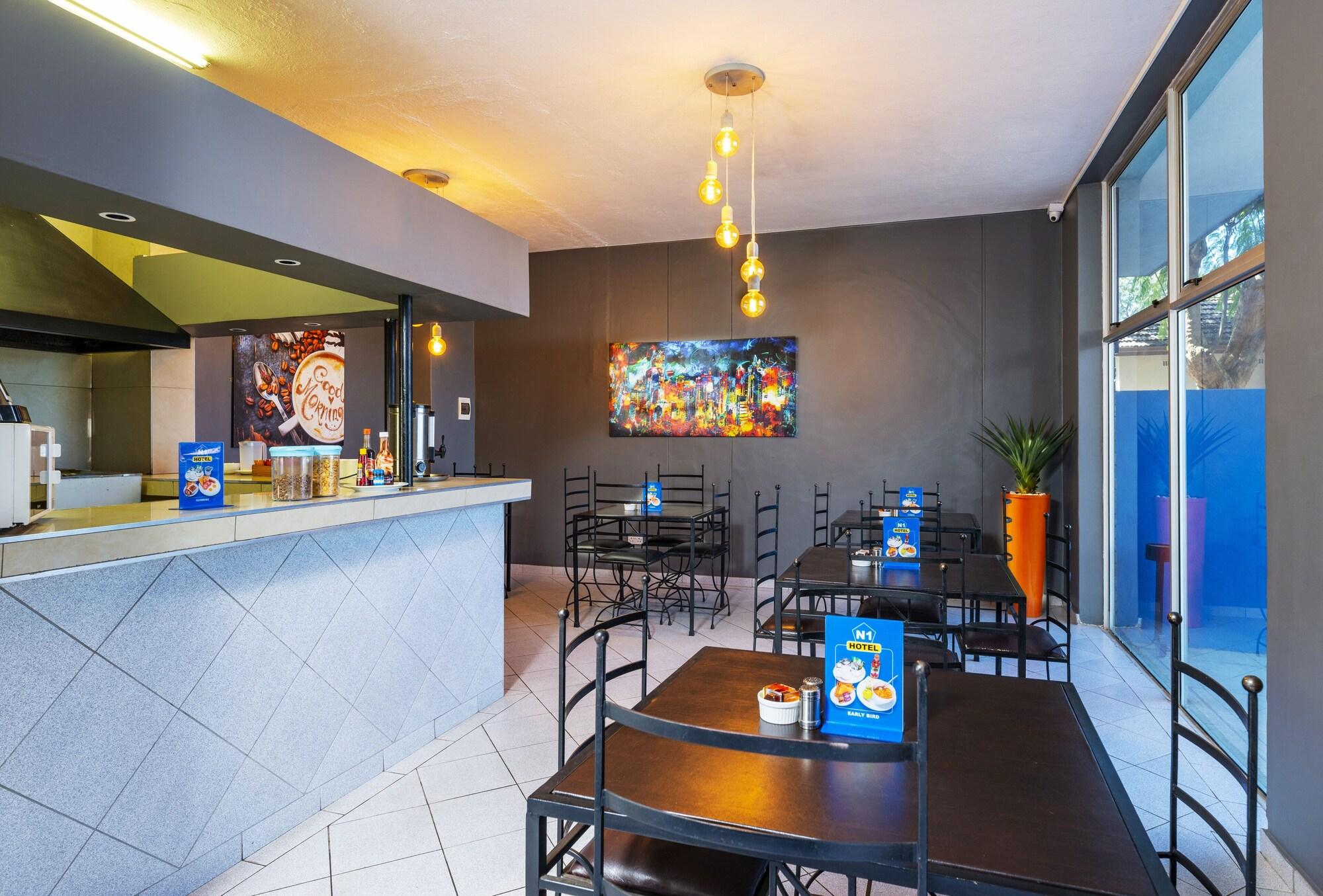 Restaurant N1 Hotel Samora Machel Harare