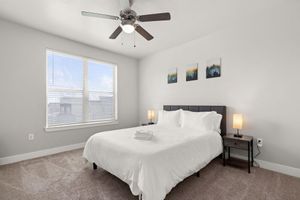 Alquiler Vacacional - The Selena: Riverwalk Loft