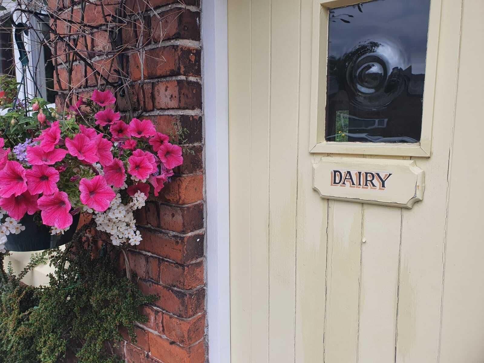 Vista Exterior Martin Lane Farm Holiday Cottages