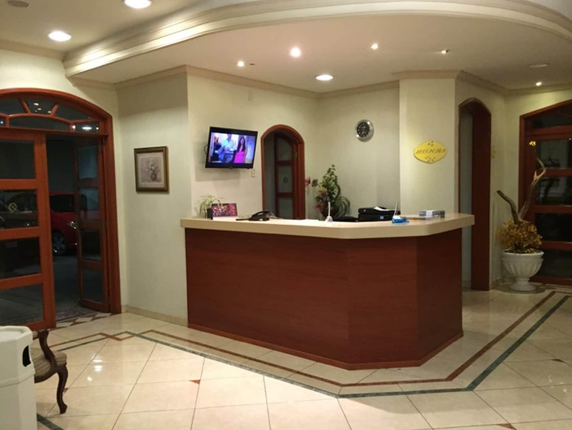 Vista Lobby Hotel Plaza Ejecutivo