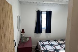 Alquiler Vacacional - Seaman's Cottage #2 in Summerville Centre - Pet Friendly!