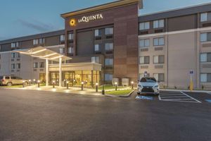 Alojamiento - La Quinta Inn & Suites by Wyndham Salem NH