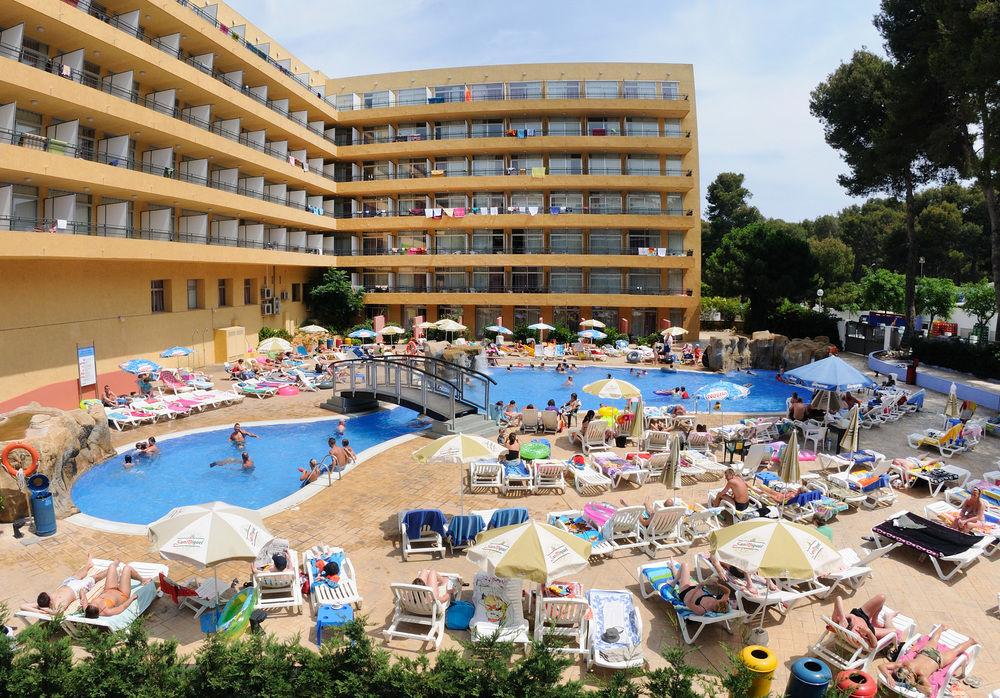 Vista Piscina Medplaya Hotel Calypso