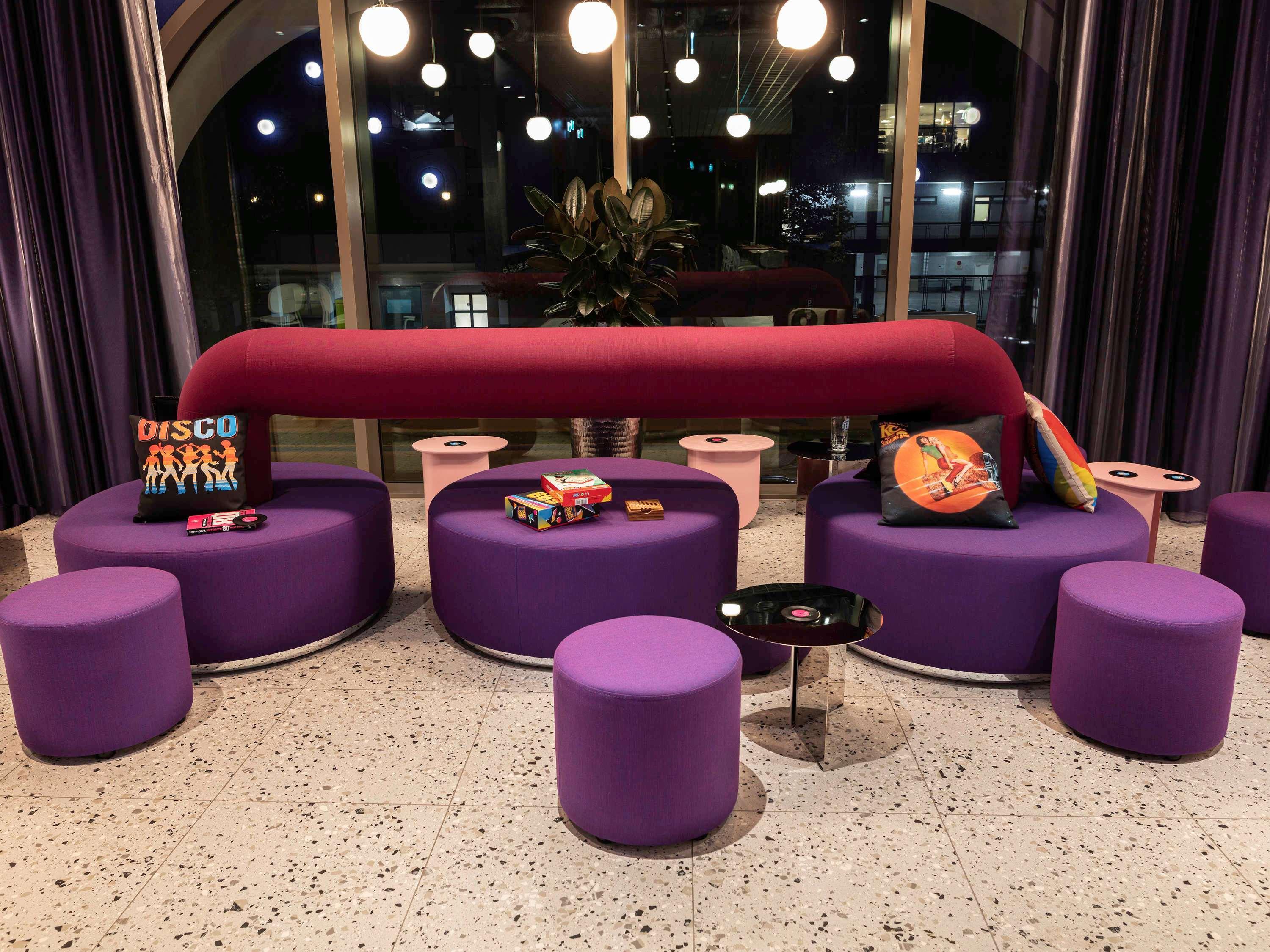 Bar/Salón Ibis Styles Muenchen Perlach