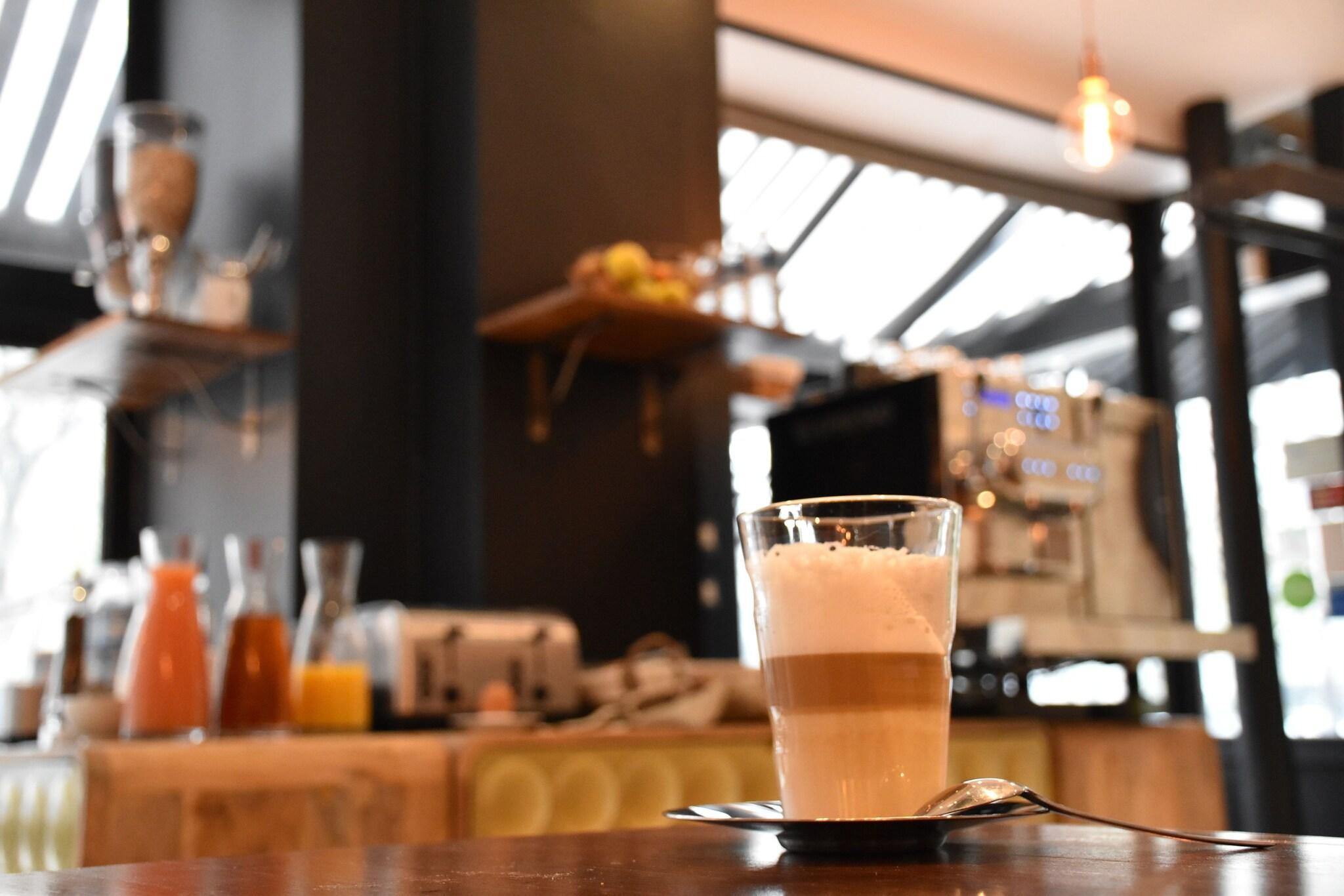 Bar/Salón Hôtel Tilde