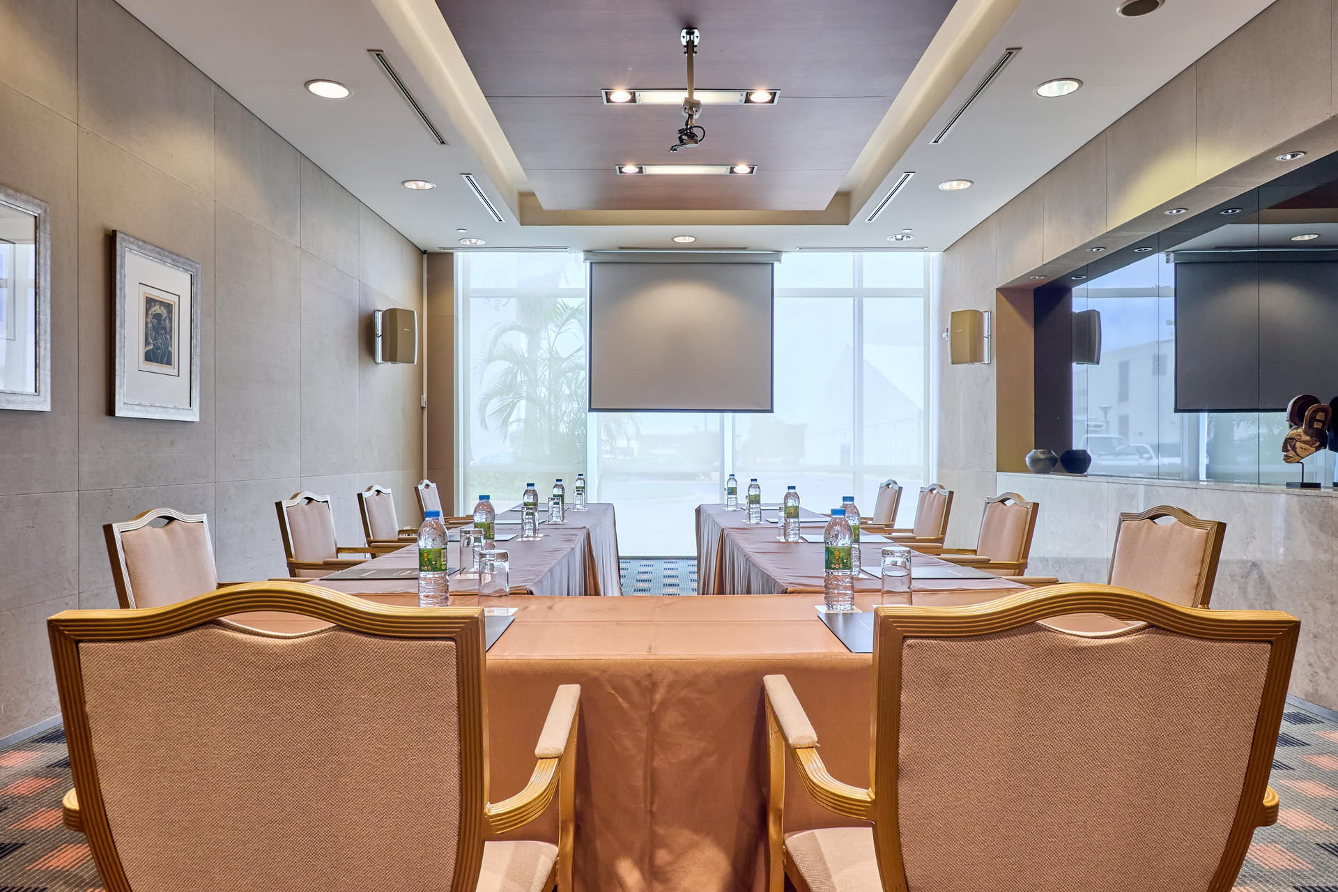 Centro de Negocios Hotel de Convençoes de Talatona