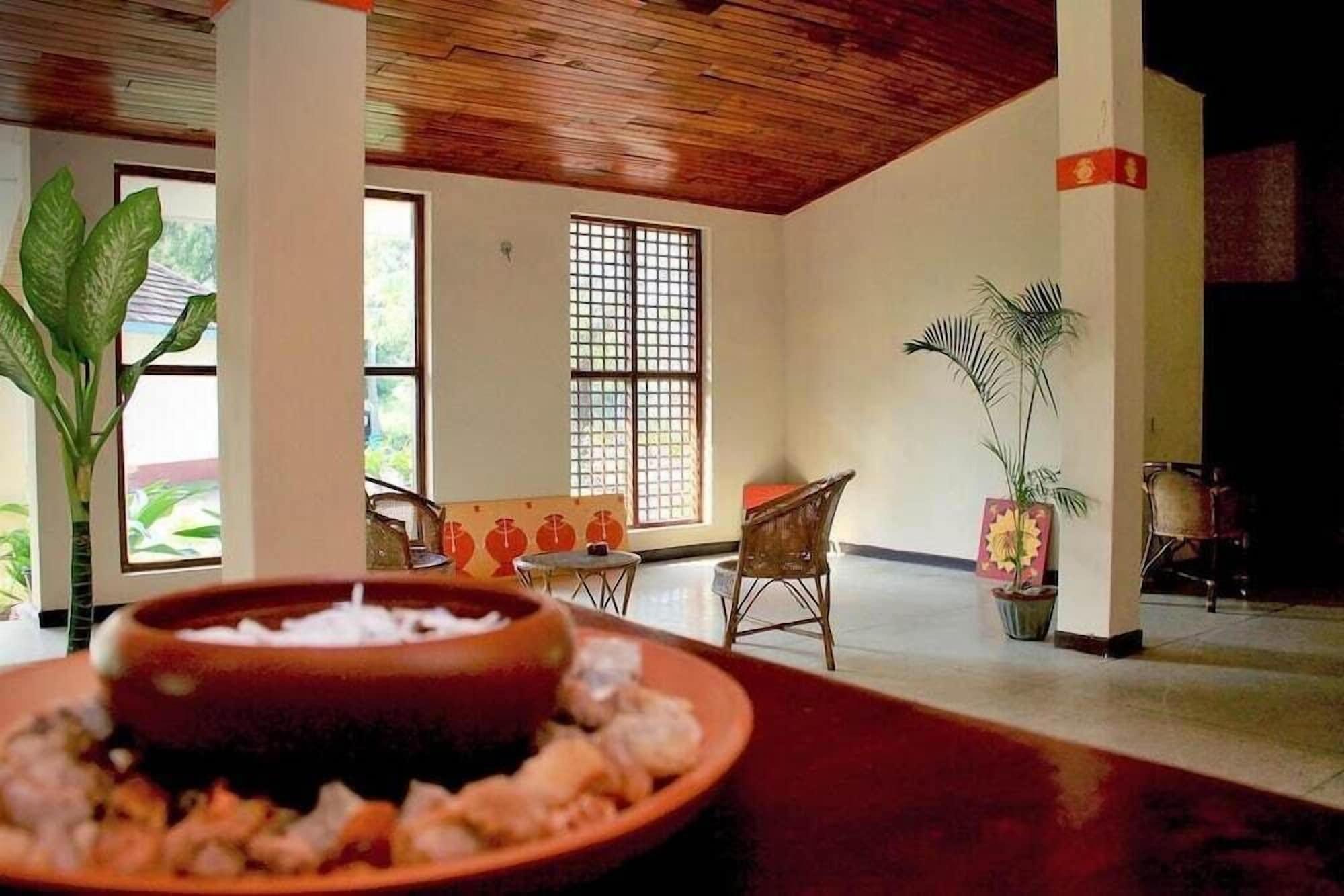 Vista Lobby Secret Escape Nilaveli Ayurveda Hotel & Spa