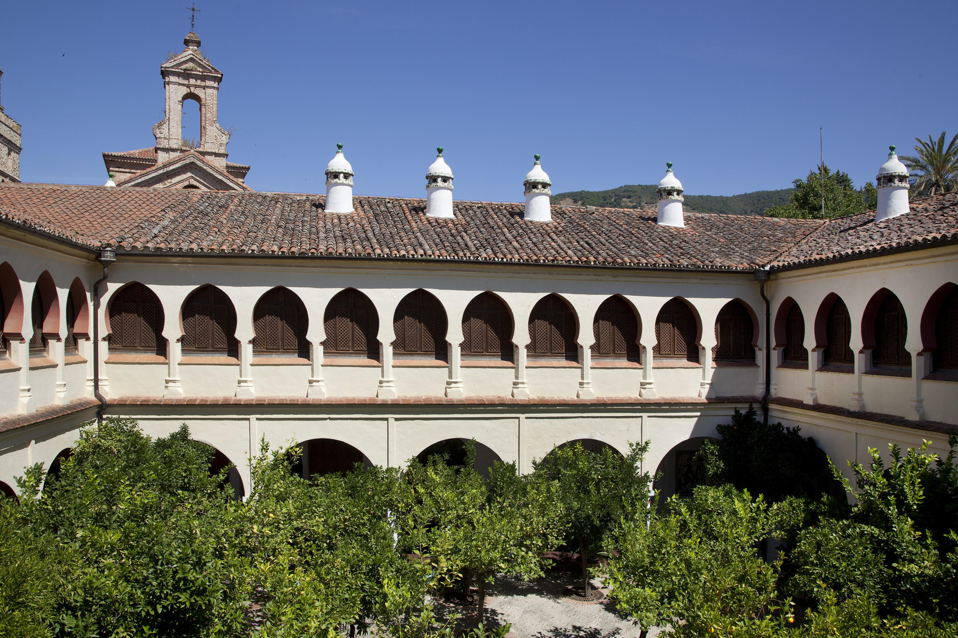 Vista Exterior Parador De Guadalupe