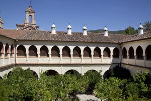Alojamiento - Parador De Guadalupe
