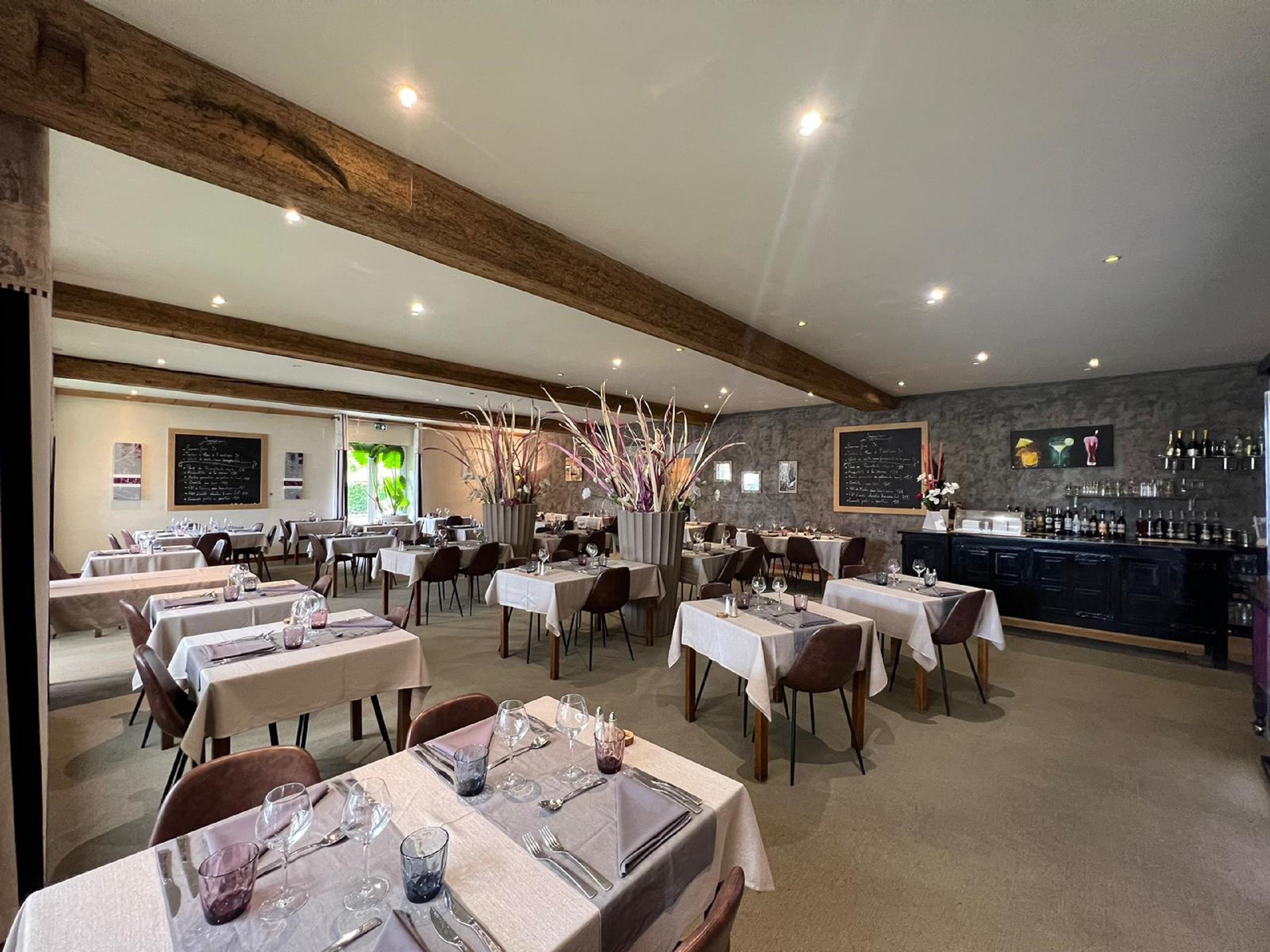 Restaurant Logis Hôtel Restaurant Saint Romain