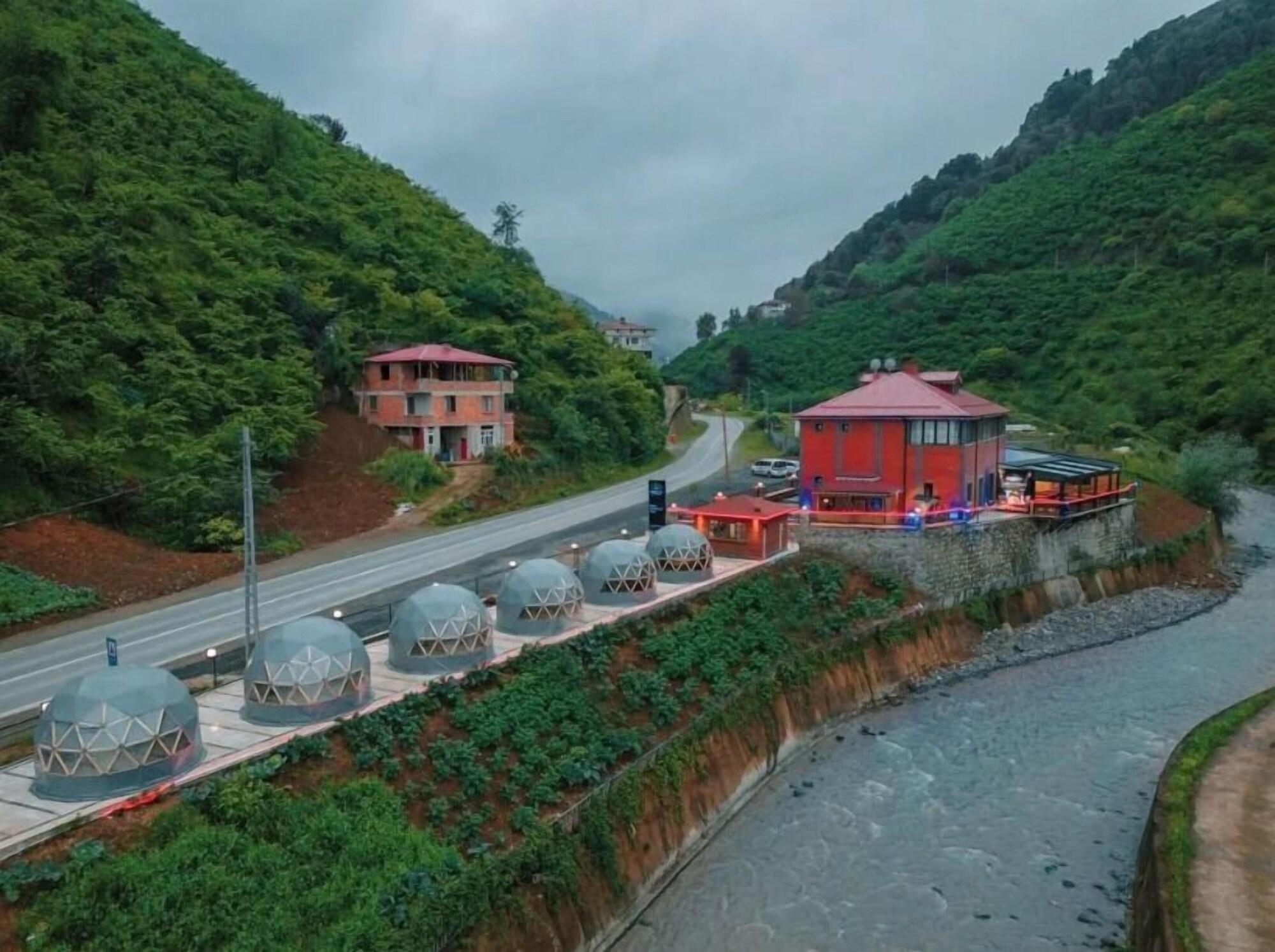 Vista Exterior Lidzo Villa