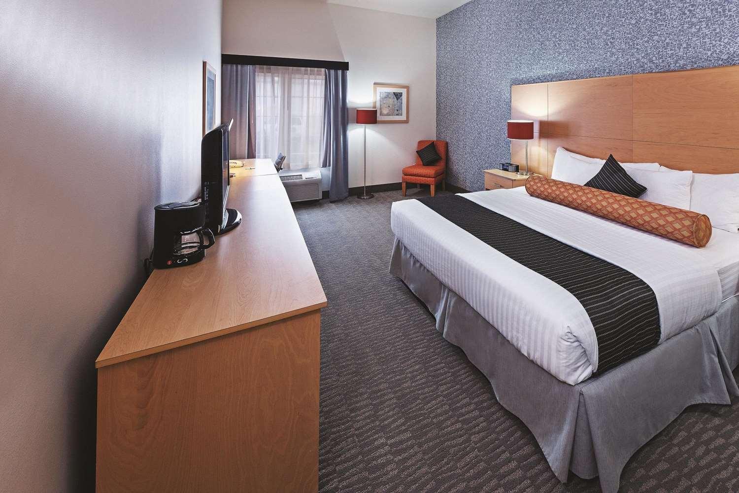 Guest room La Quinta Inn & Suites Austin/Cedar Park/Lakeline