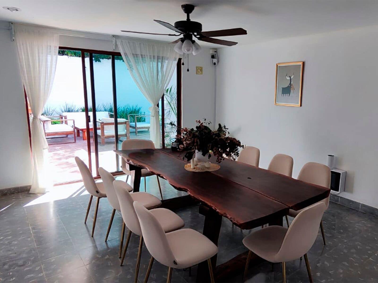 Comodidades del Alojamiento Casa Ekinox