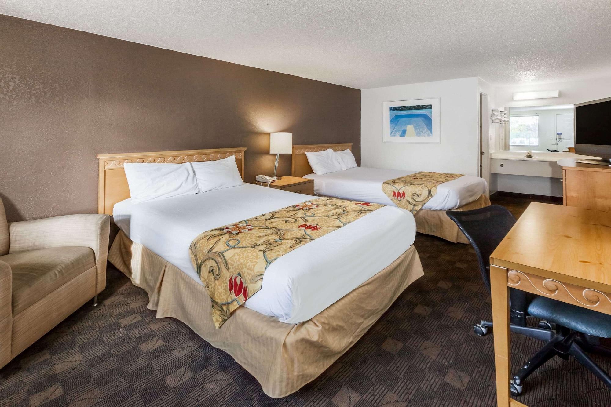 Habitación Knights Inn Flint