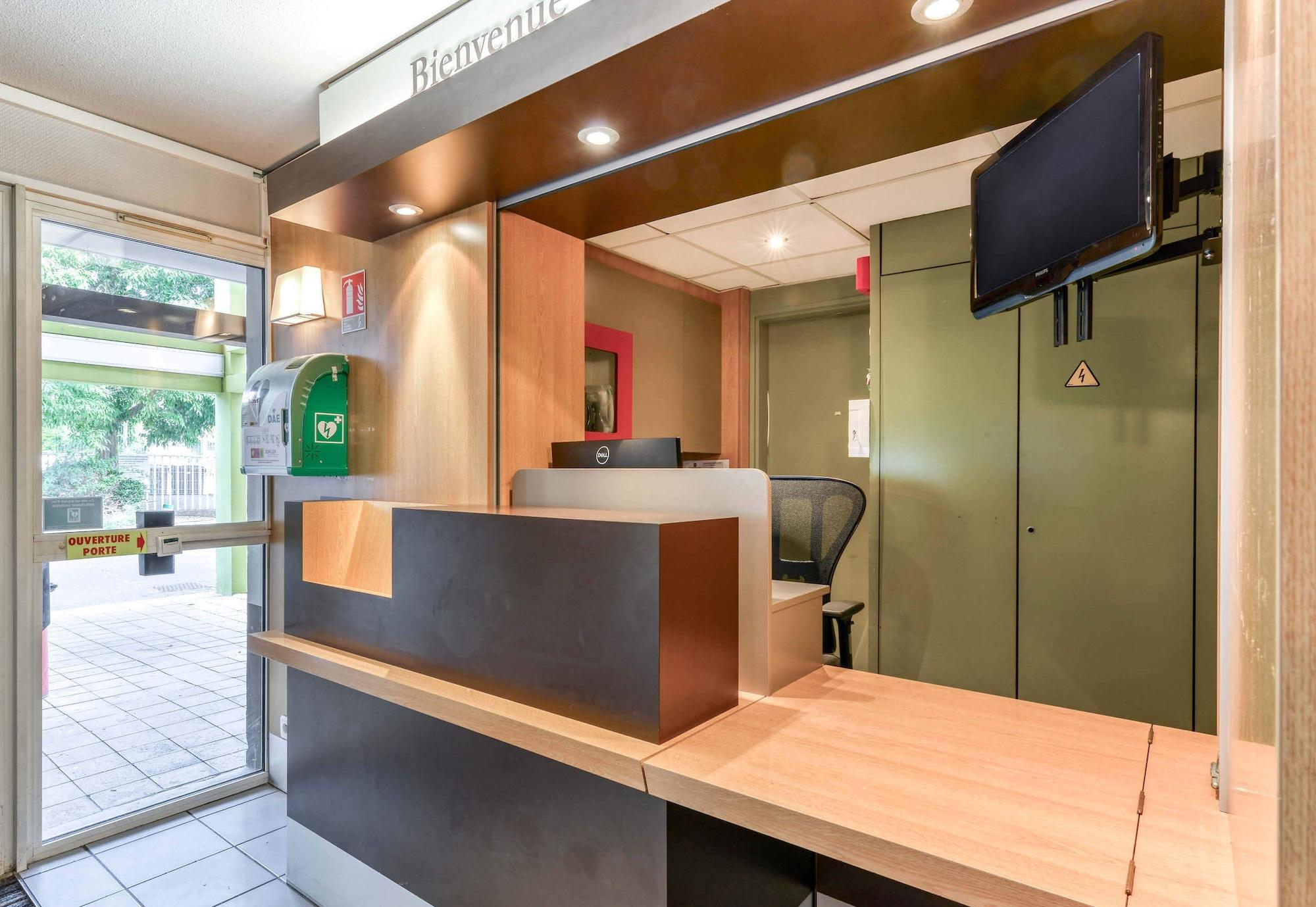 Vista Lobby B&B HOTEL Montpellier (2)