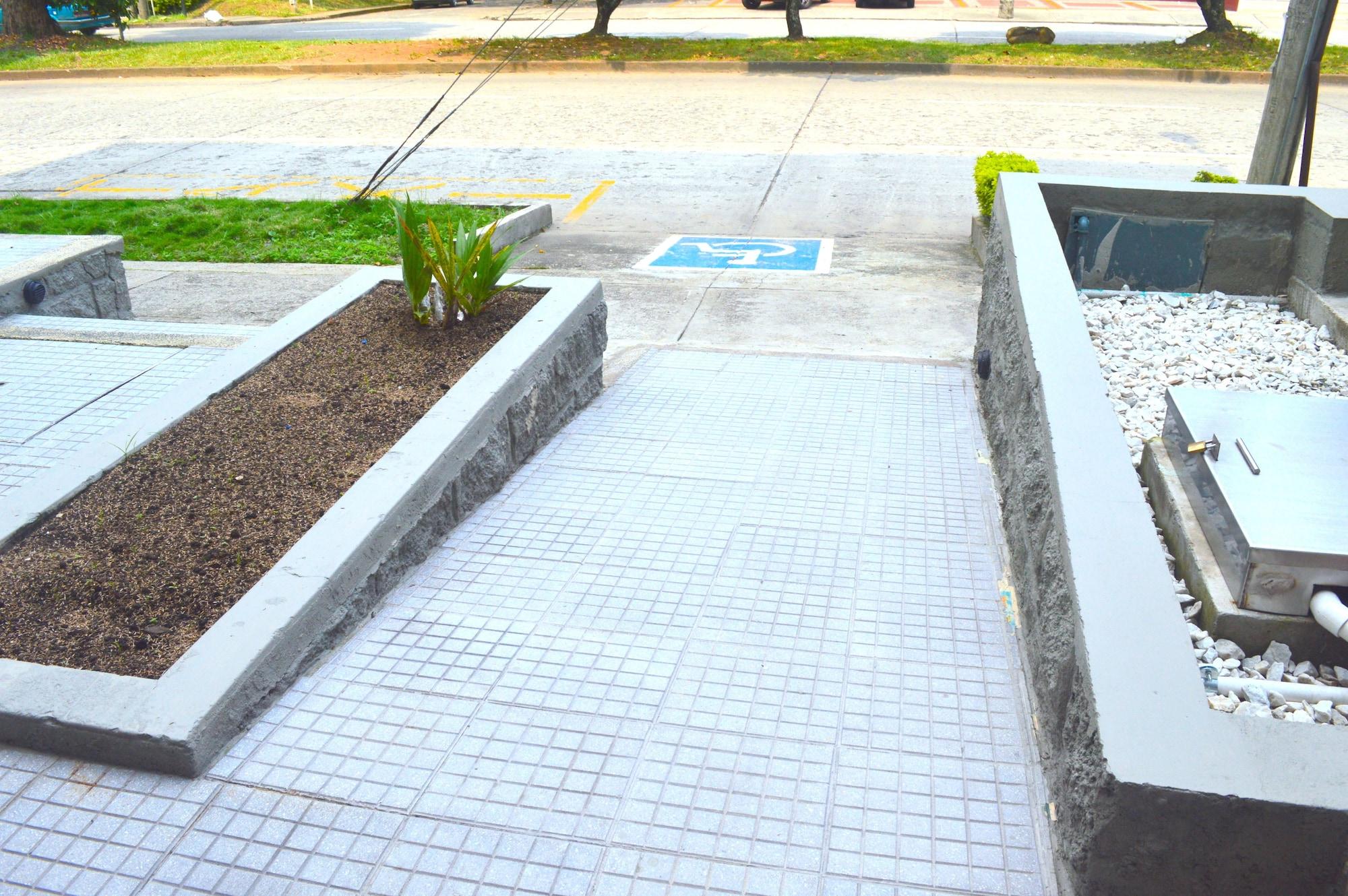 Vista Exterior Hotel El Alba