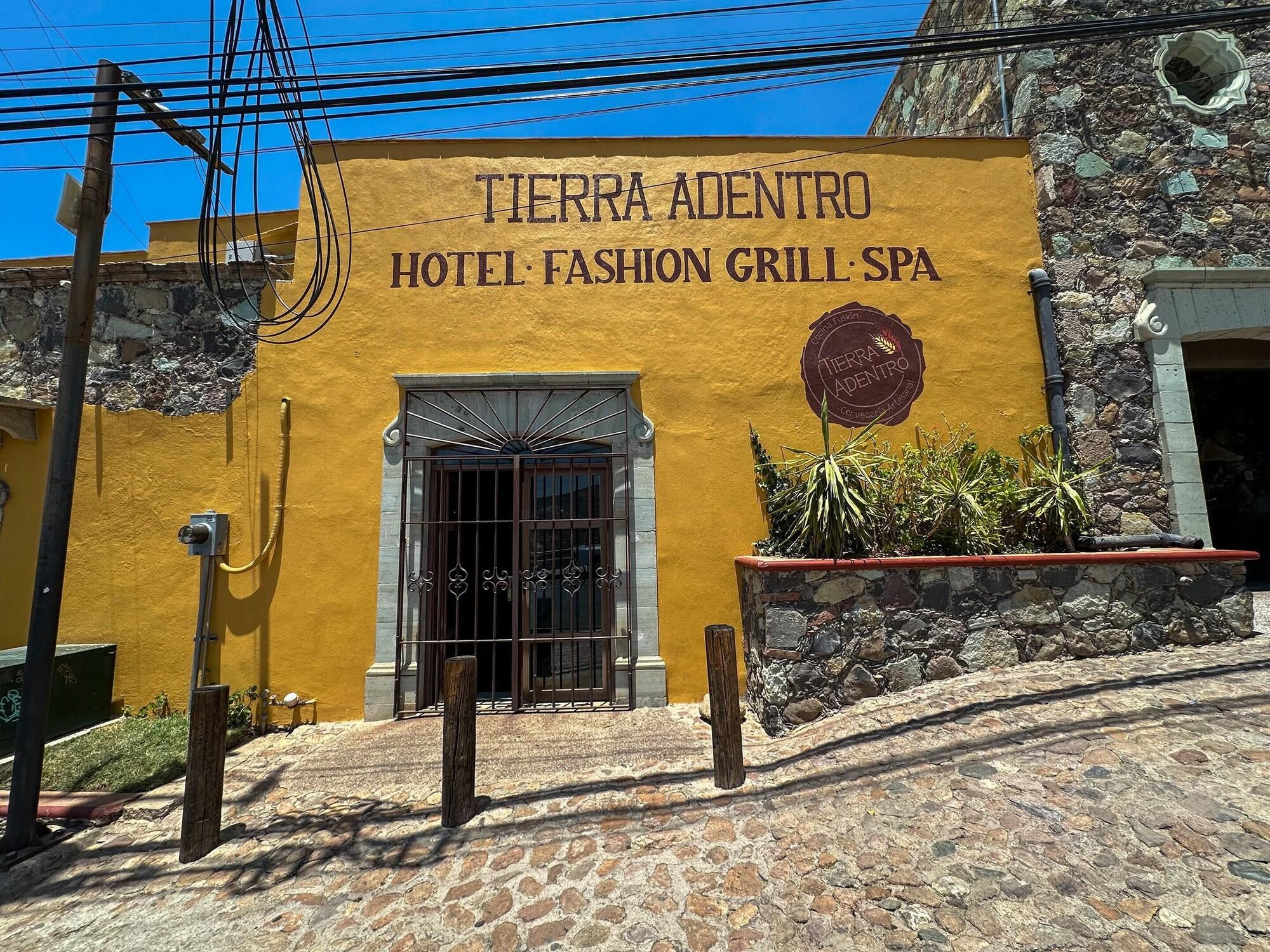 Vista Exterior Tierra Adentro Hotel Fashion Grill & Spa
