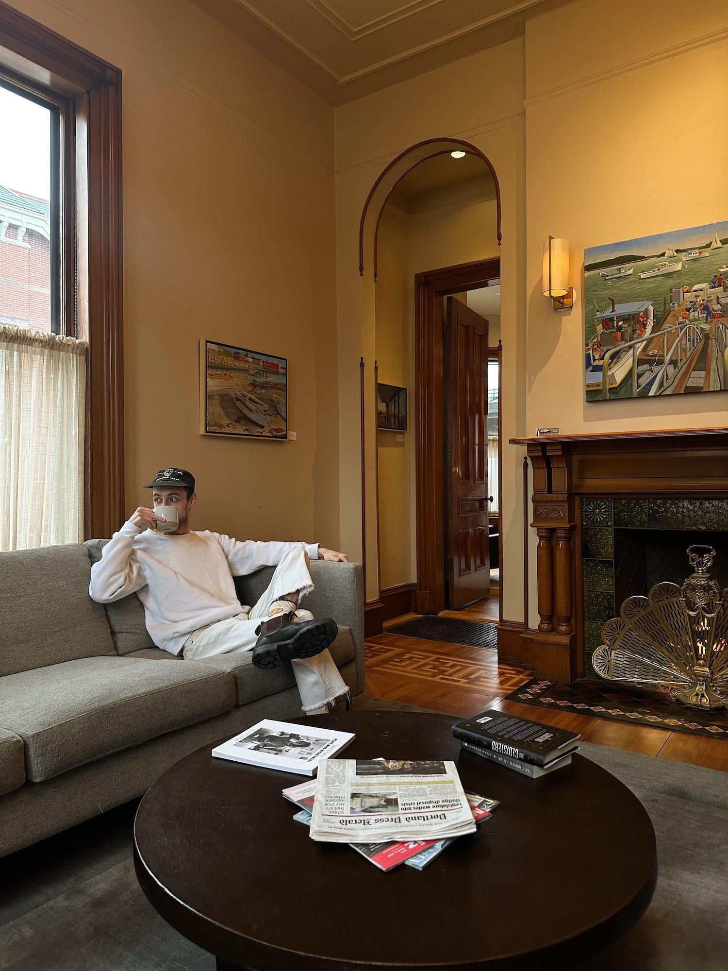 Vista Lobby The Francis