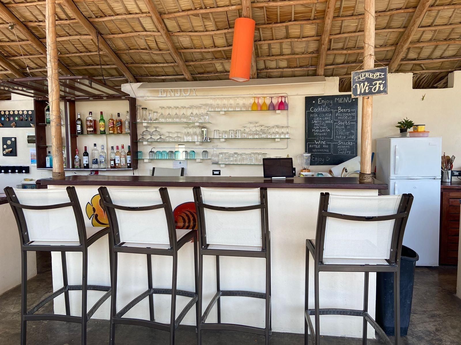 Bar/Salón Hotel Enjoy