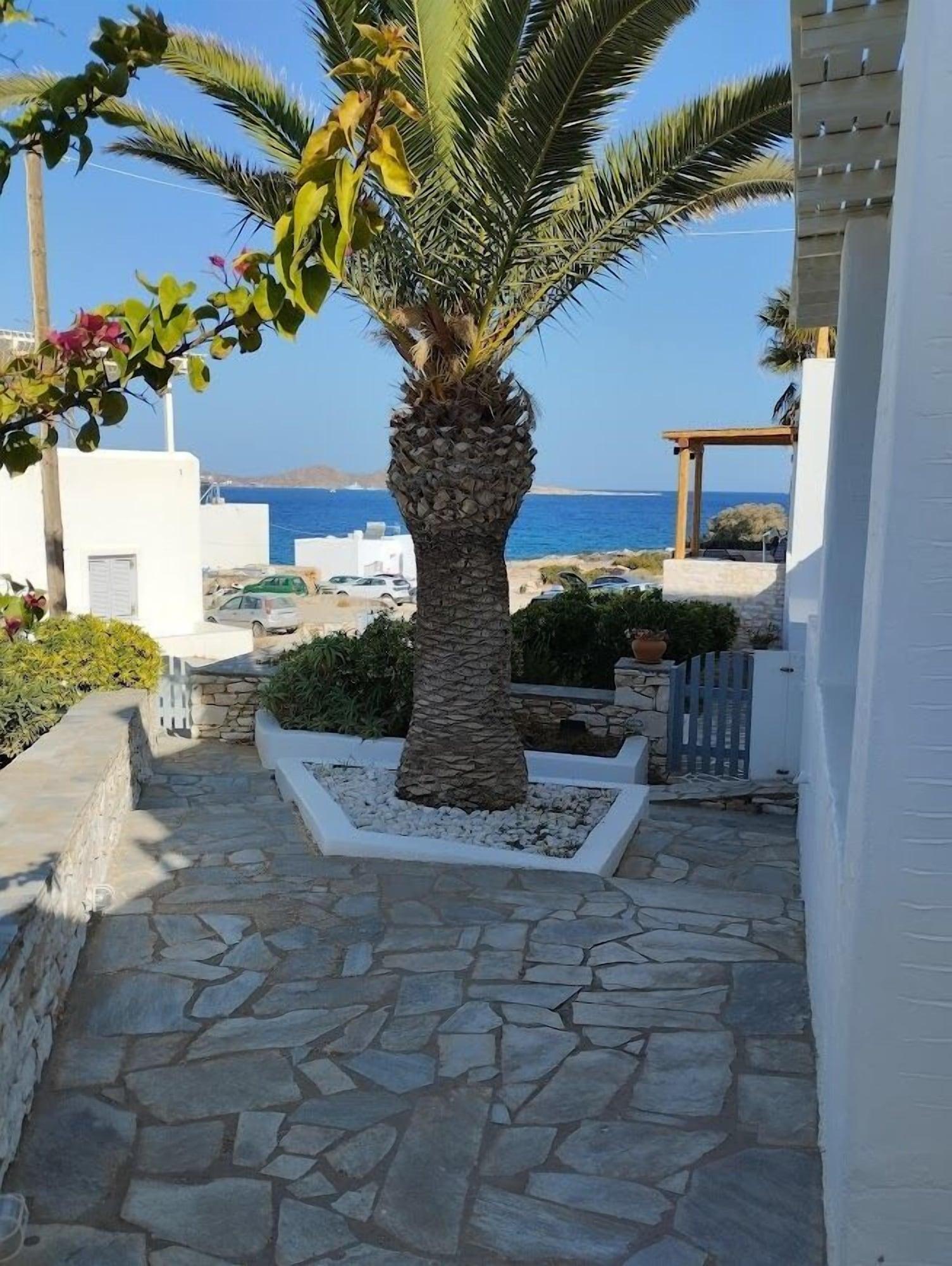 Vista Exterior Despina's Mare