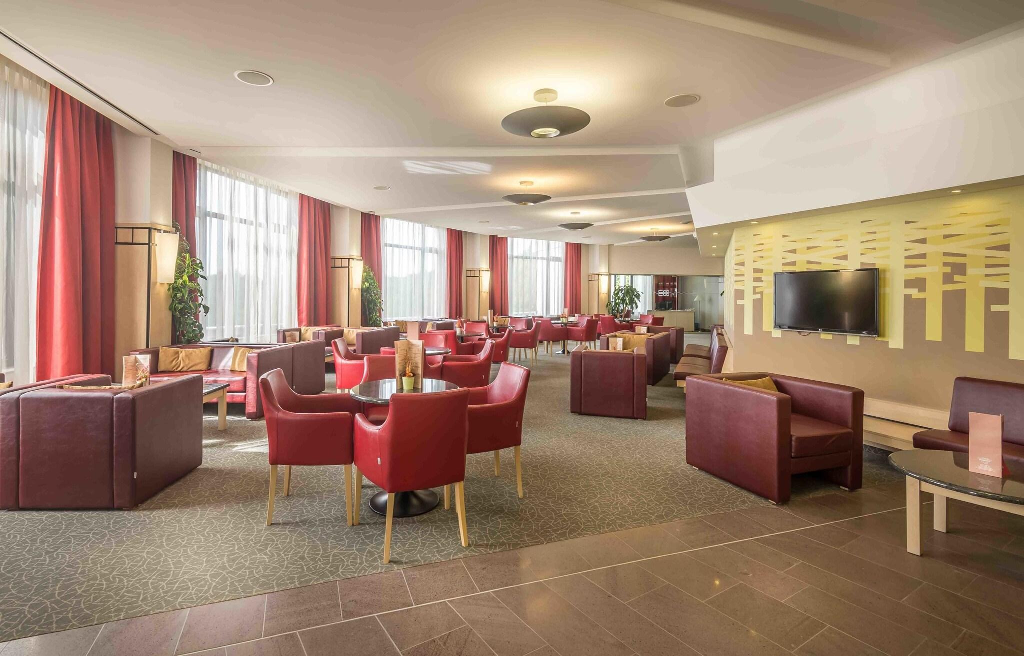 Vista Lobby Ensana Bradet