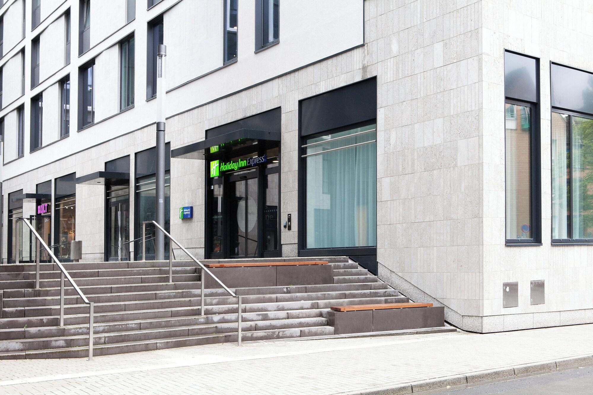 Vista Exterior Holiday Inn Express Bochum by IHG