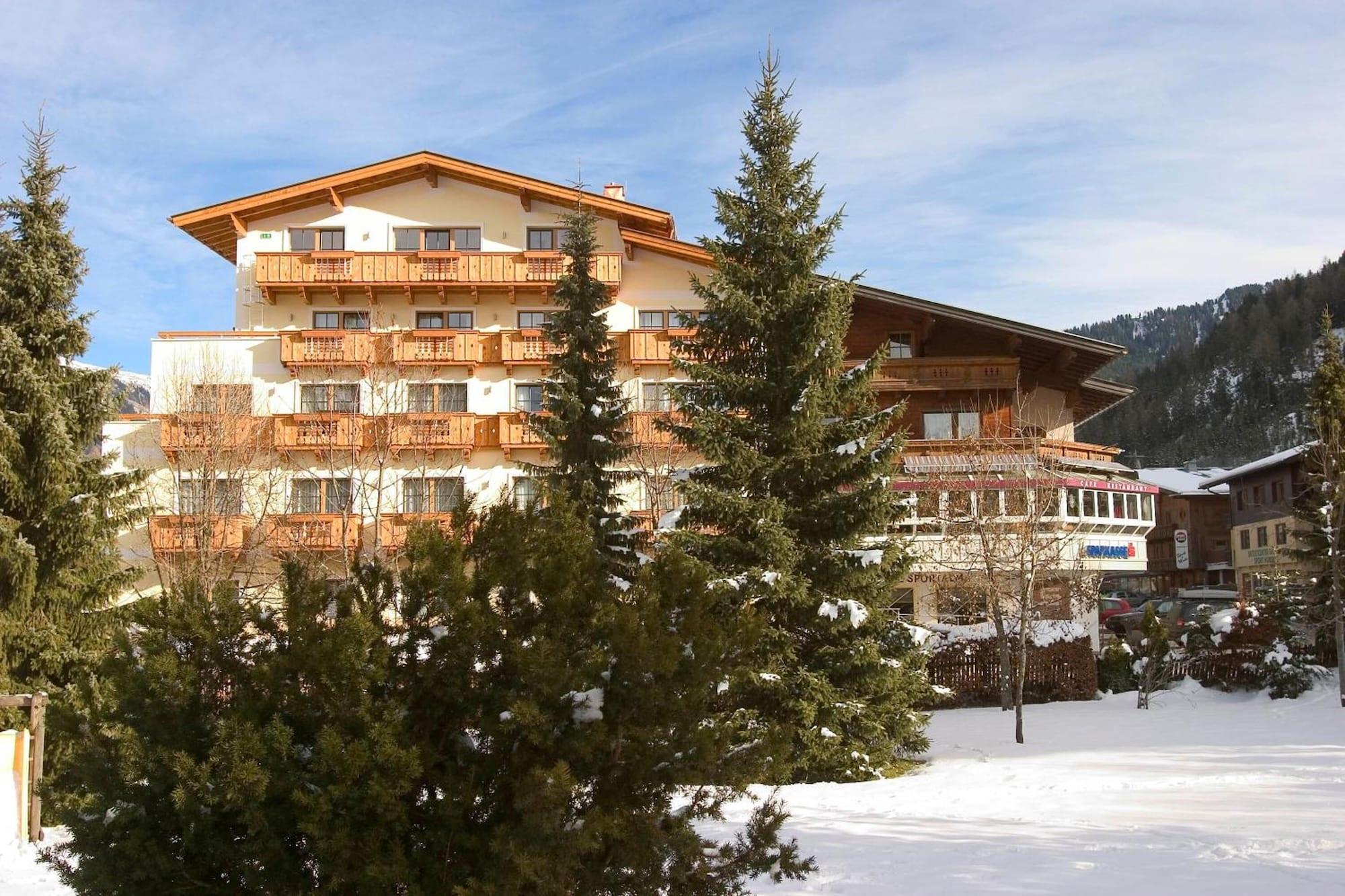 Vista Exterior Hotel Sportalm