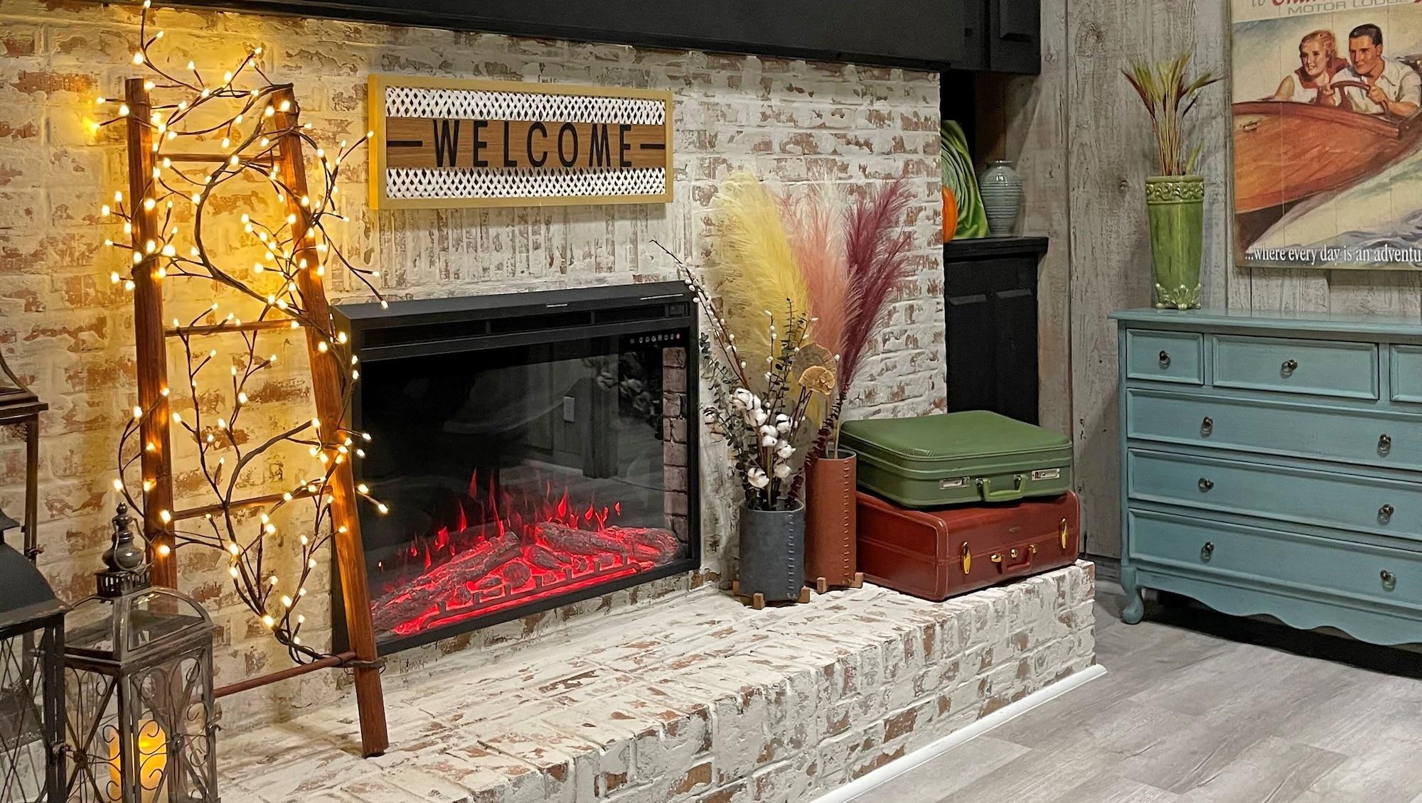 Vista Lobby Charles Wesley Motor Lodge