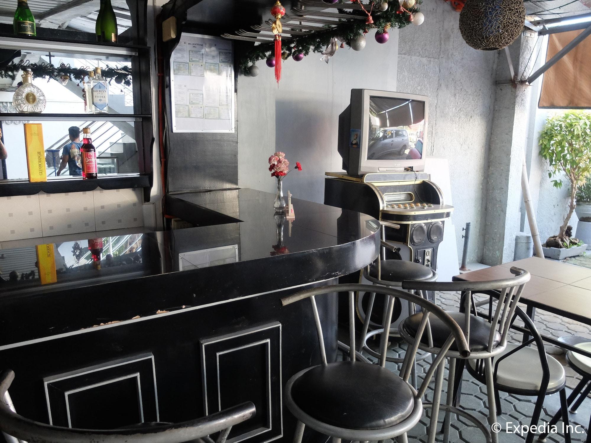 Bar/Salón Centrium Condominium Hotel