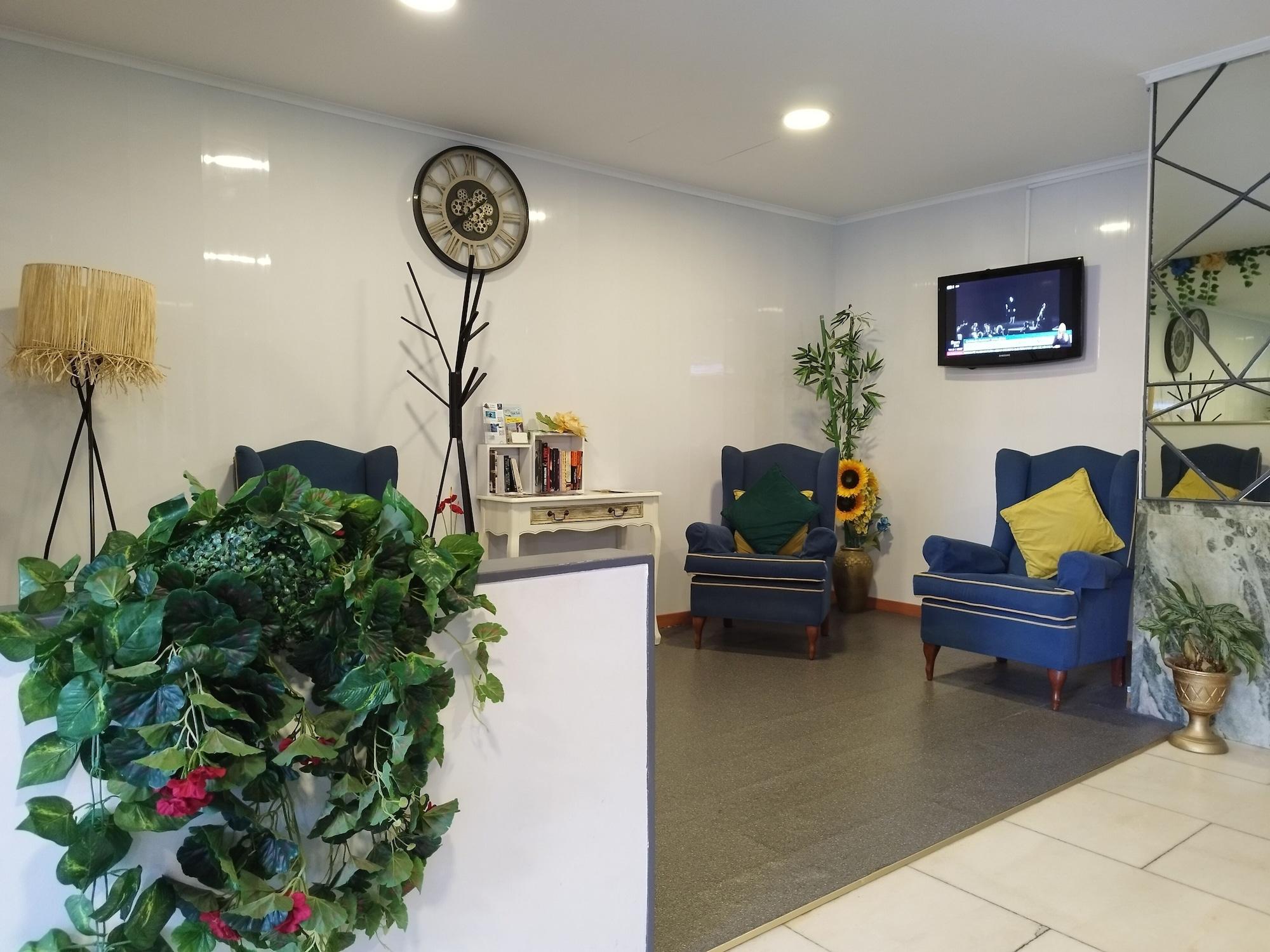 Vista Lobby Alojamento Central 1