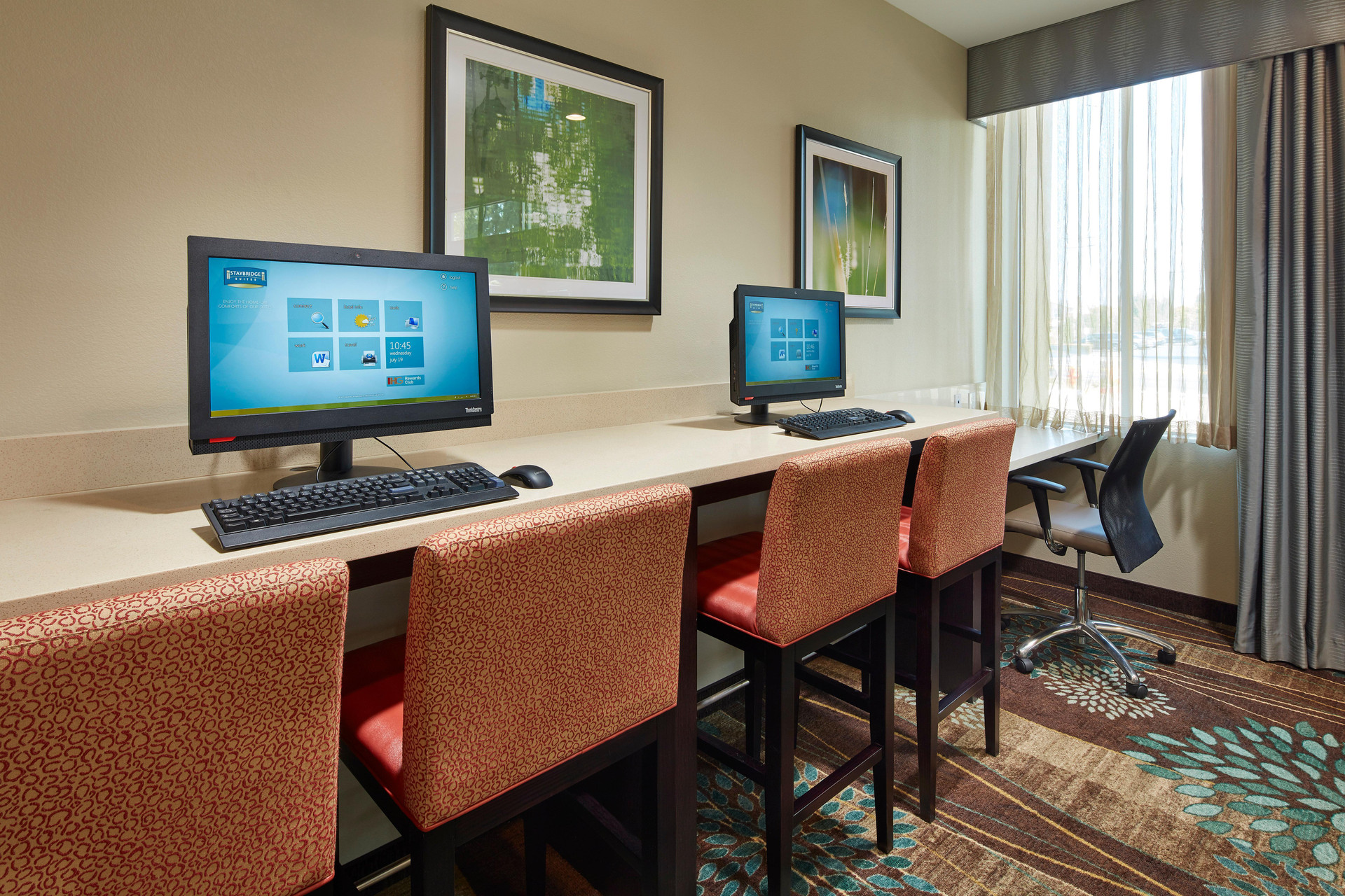 Vista Exterior Staybridge Suites Anaheim At The Park by IHG