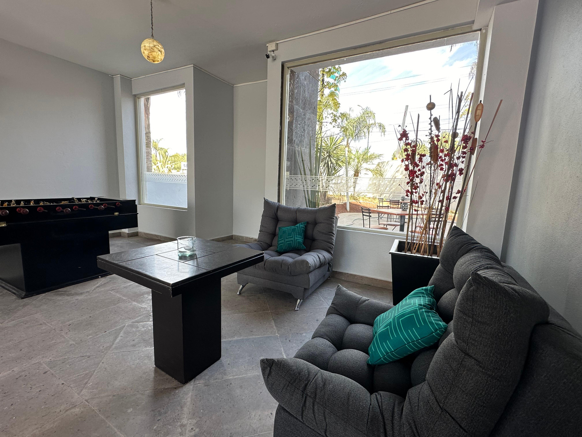 Vista Lobby InHouse Leon