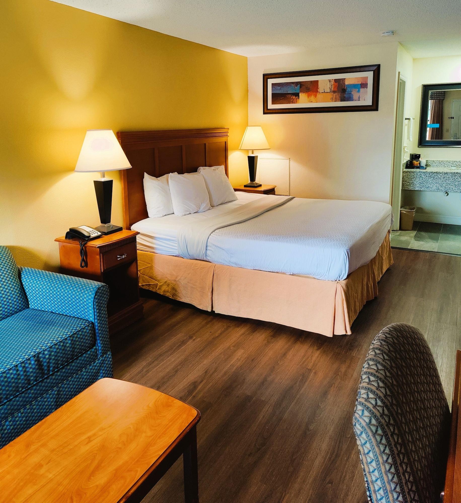 Varios Sylvania Inn